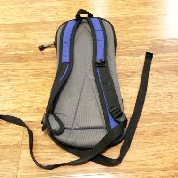 Camelbak Rogue Hydration Resevior Backpack No Bladder Black & Blue Outdoor - Picture 7 of 9